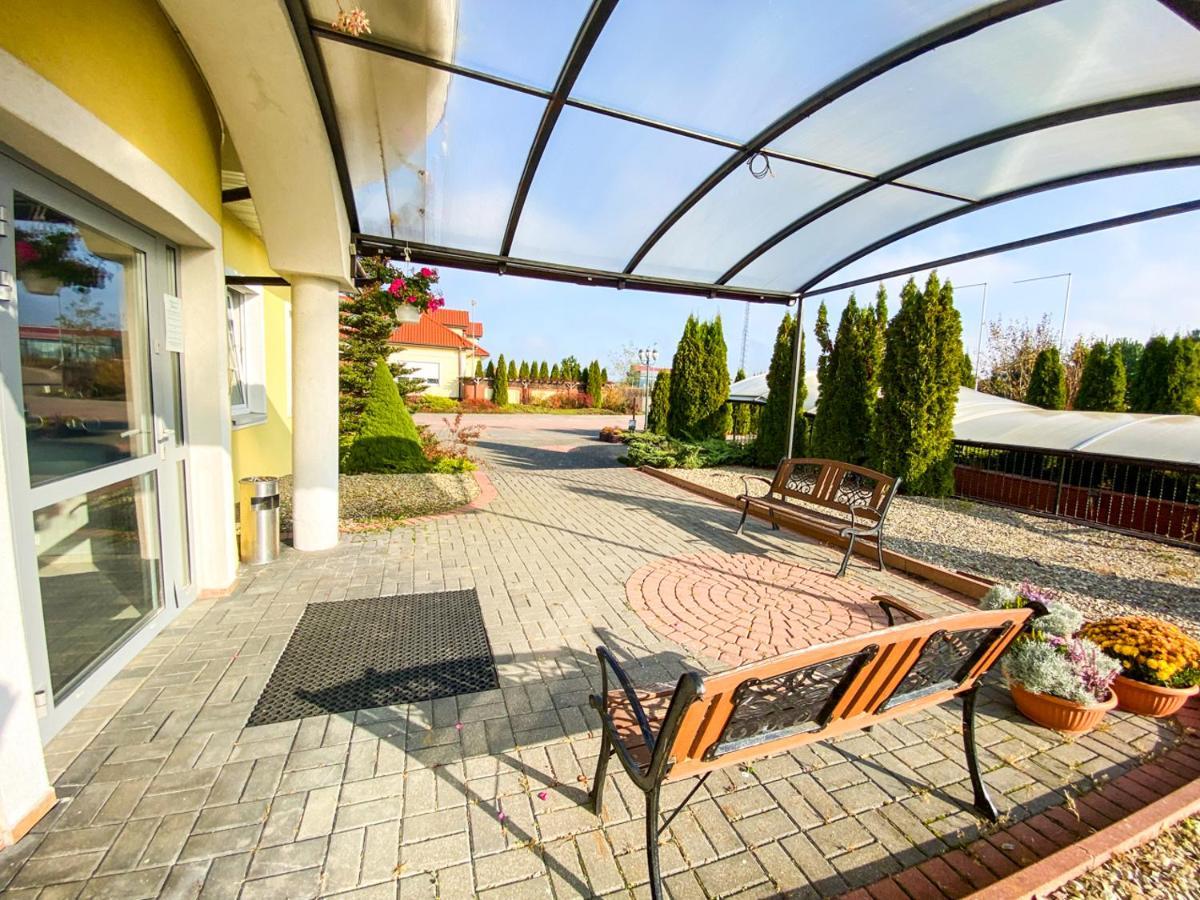 Hotel Jablonski Stawiguda Exterior foto